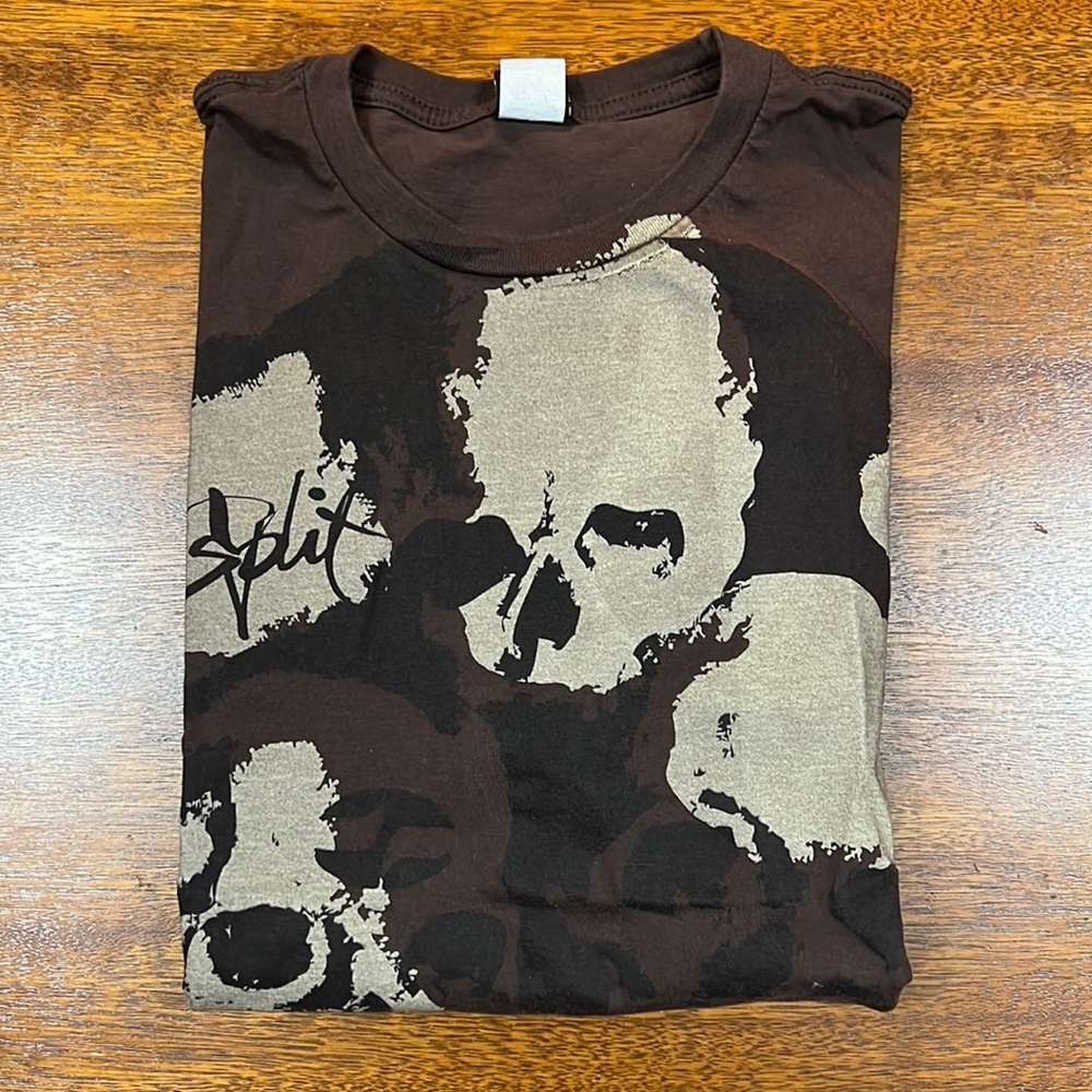 COPY - Mens medium split skate tee